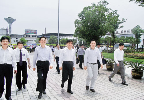 丰城矿务局人口_丰城矿务局总医院环境景观设计 毕业设计(3)