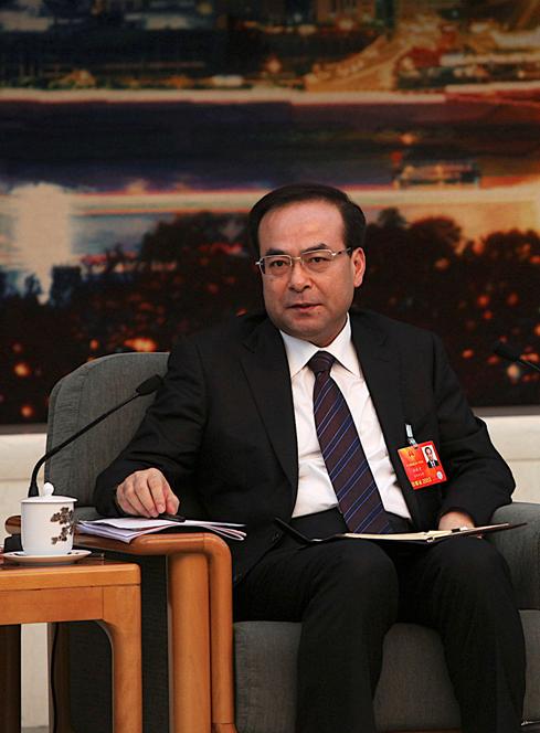 重庆市委书记孙政才回应重庆不雅视频事件