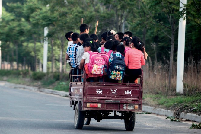成语玩命猜三辆马车_成语玩命猜900图解(3)