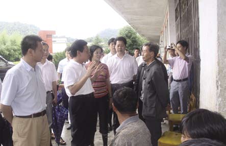 直击江西7·3救灾现场